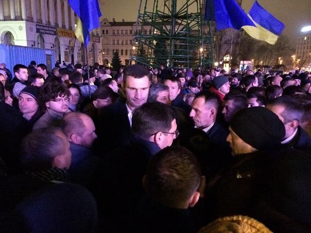 Луценко и Кличко приехали на Евромайдан (Фото)