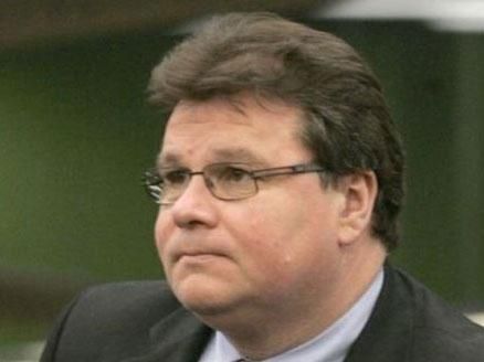 ЕС не хочет вести переговоры с Россией ЕС не хочет вести переговоры с Россией