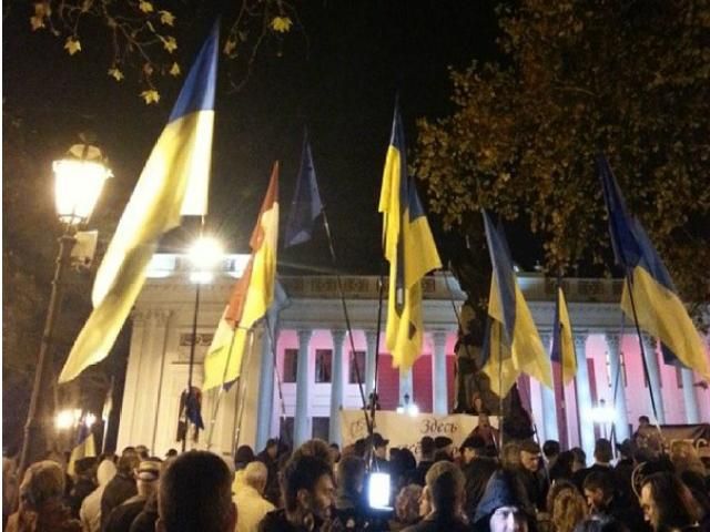 Украинцы по всему миру готовятся выйти на свои Евромайданы