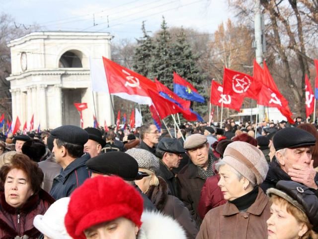 10 тысяч коммунистов Молдовы вышли на митинг