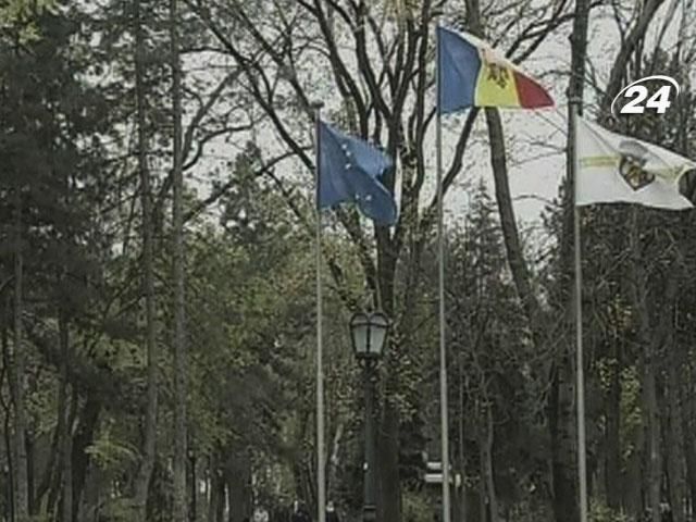 Молдавани з біометричними паспортами їздитимуть у ЄС без віз Молдавани з біометричними паспортами їздитимуть у ЄС без віз