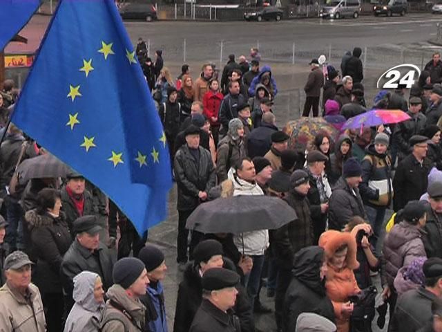 На Майдане появились провокаторы На Майдане появились провокаторы