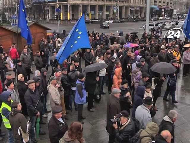 Підсумки тижня: Українці по всій країні вийшли на Євромайдан 