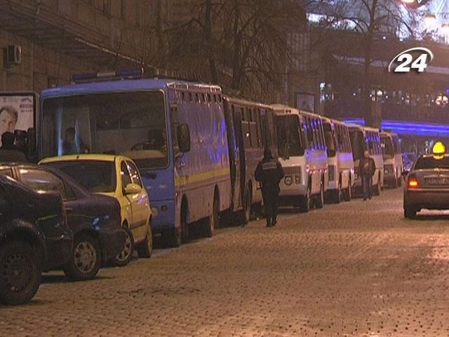 ДАІ не пускає автобуси на Євромайдан, - користувачі соцмереж