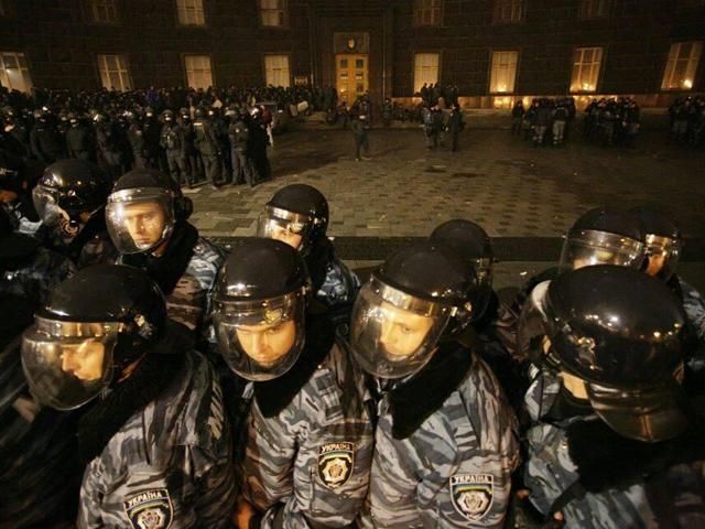 Завтра о 8 ранку мітингувальники збираються блокувати Кабмін Завтра о 8 ранку мітингувальники збираються блокувати Кабмін