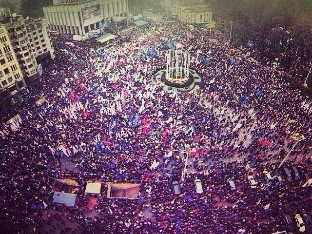 Более миллиона украинцев всего мира вышли на Евромайданы (Фото) Более миллиона украинцев всего мира вышли на Евромайданы (Фото)