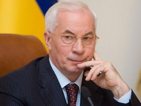 Опозиціонери вимагають в Пшонки порушити кримінальну справу проти Азарова Опозиціонери вимагають в Пшонки порушити кримінальну справу проти Азарова