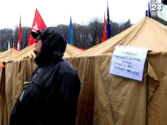 Евромайдан. Палаточные городки не готовы к холодам