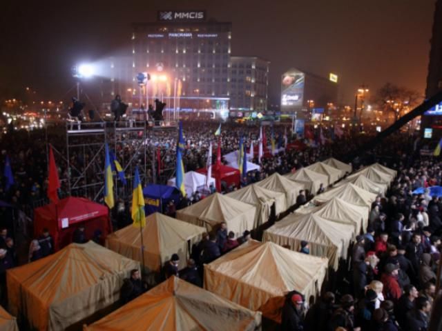 Телефони оперативного штабу Євромайдану намагаються заблокувати Телефони оперативного штабу Євромайдану намагаються заблокувати