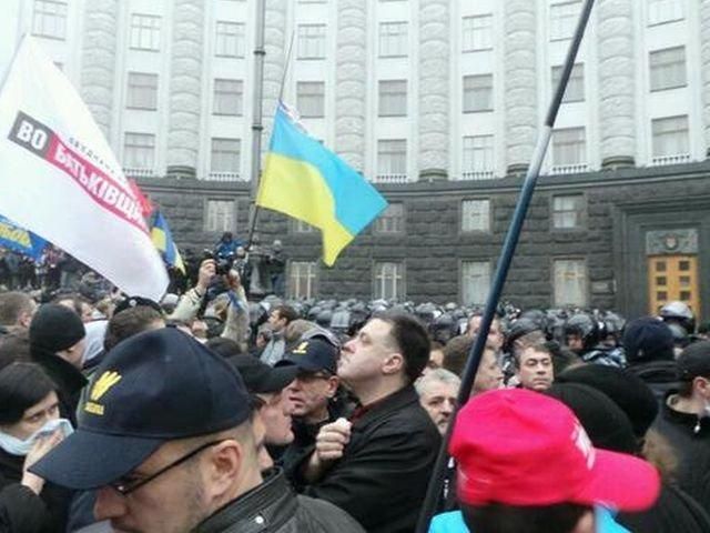 Евромайдан. Суд арестовал двух свободовцев из-за инцидента у Кабмина, - СМИ