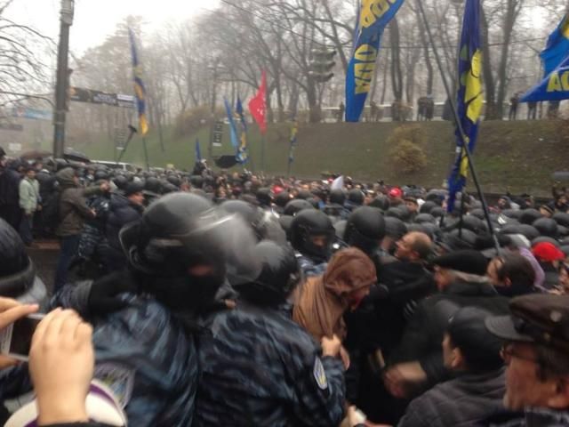Евромайдан. Пикет Кабмина продолжается: ​​сбор в 9:00