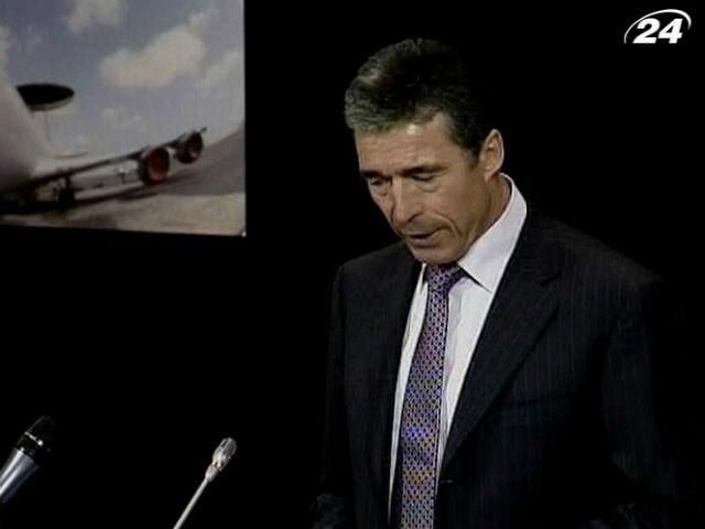 Генсек НАТО удивлен решением правительства Украины об ассоциации с ЕС Генсек НАТО удивлен решением правительства Украины об ассоциации с ЕС