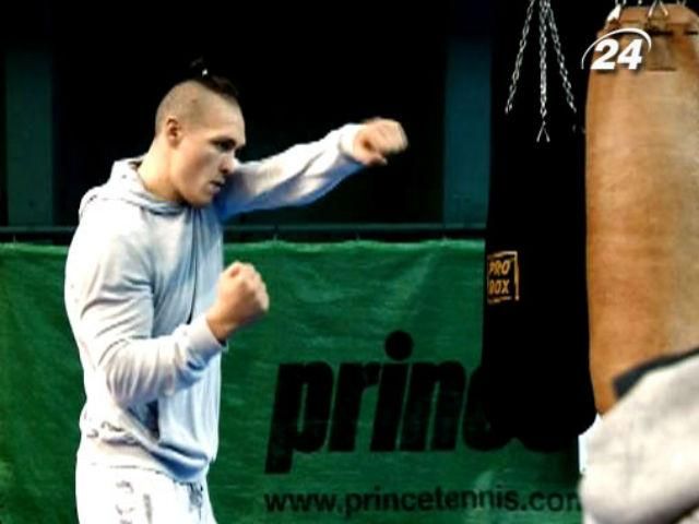 К следующему бою Усика будет готовить тренер Кличко К следующему бою Усика будет готовить тренер Кличко