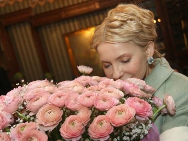 У Тимошенко день народження. Шлях Юлі у фотографіях (Фото) У Тимошенко день народження. Шлях Юлі у фотографіях (Фото)