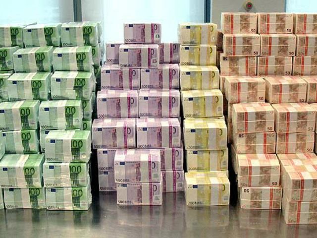 ЕС готовит Украине экономический пакет помощи, - Квасьневский ЕС готовит Украине экономический пакет помощи, - Квасьневский