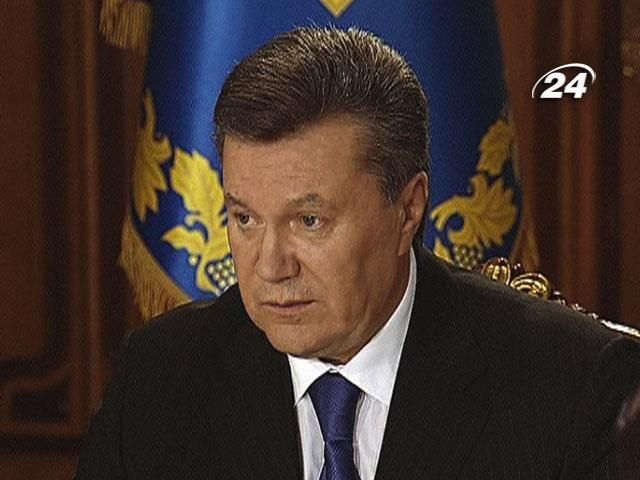 Янукович поговорив з журналістами (Відео)