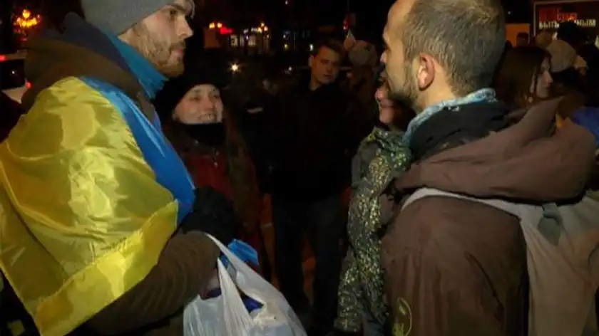 У Львові водіїв, що мали перевозити євроактивістів, залякують невідомі У Львові водіїв, що мали перевозити євроактивістів, залякують невідомі