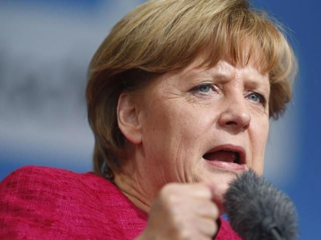 У Меркель зникла надія на підписання Україною Угоди з ЄС на саміті
