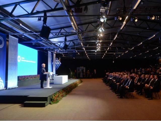 На саміті у Вільнюсі вітали Грузію, Молдову та Азербайджан. Про Україну не згадали На саміті у Вільнюсі вітали Грузію, Молдову та Азербайджан. Про Україну не згадали