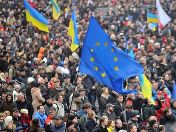 Евромайдан объявит план действий в 19:00 Евромайдан объявит план действий в 19:00