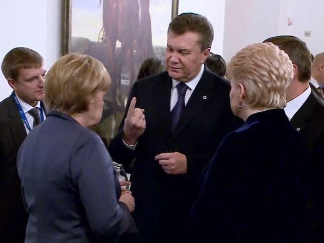 Меркель хочет встретиться с Януковичем еще до весны, - источник