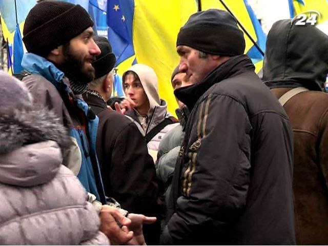 Анти-Євромайдан: не всі активісти розуміють, за що мітингують 