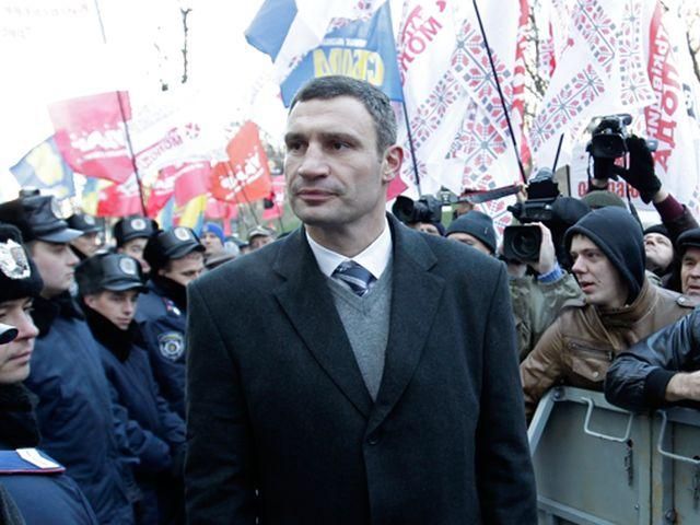 Якщо Янукович доживе до 2014-го, ми зробимо усе, щоб об'єднатися, — Кличко