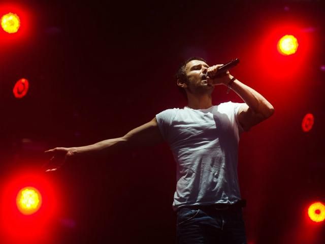 Новорічна ялинка на Майдані стоїть на крові, - Вакарчук про розгін Євромайдану Новорічна ялинка на Майдані стоїть на крові, - Вакарчук про розгін Євромайдану