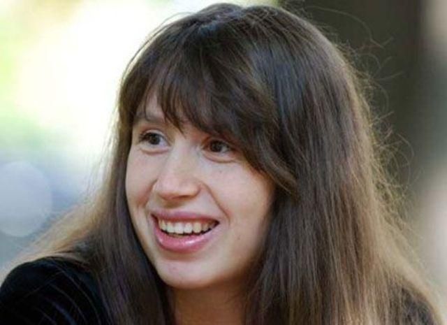 Провокации под КГГА устроила журналистка Чорновил Провокации под КГГА устроила журналистка Чорновил