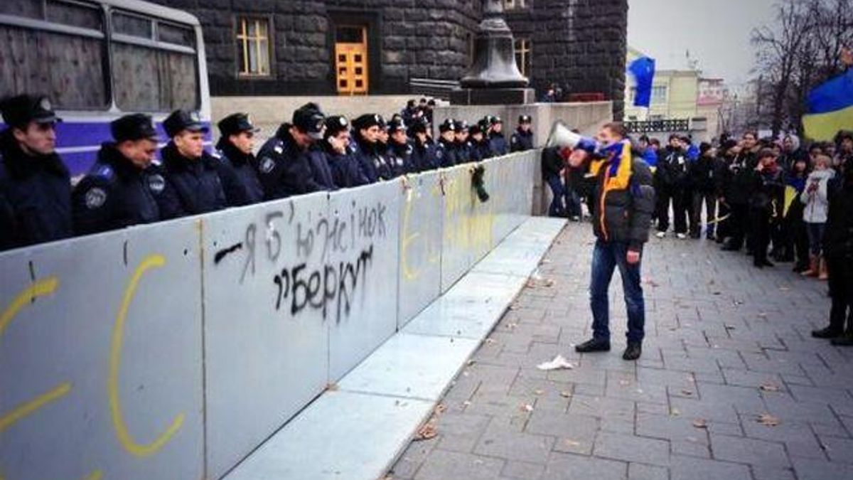 Завтра Євромайдан піде пікетувати Кабмін Завтра Євромайдан піде пікетувати Кабмін