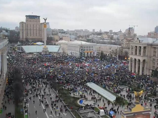 Гімн на Майдані Незалежності (Відео)