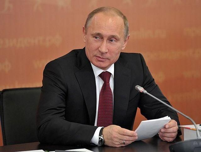 Крымский регионал просит Путина ввести в Украину войска Крымский регионал просит Путина ввести в Украину войска