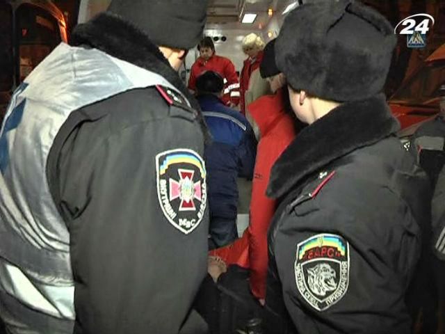 После вчерашних событий 75 правоохранителей госпитализированы После вчерашних событий 75 правоохранителей госпитализированы