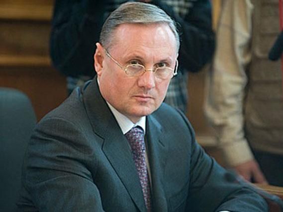 Ефремов говорит, что из Партии регионов еще никто не вышел Ефремов говорит, что из Партии регионов еще никто не вышел