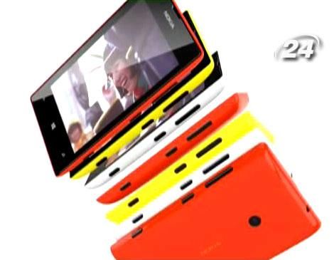 PlayStation 4 пришла в Европу, а Nokia выпустила новинку из семейства Lumia PlayStation 4 пришла в Европу, а Nokia выпустила новинку из семейства Lumia