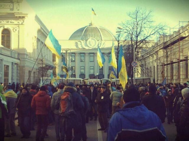 МВС каже про можливі провокації біля Ради та інших держустанов МВС каже про можливі провокації біля Ради та інших держустанов