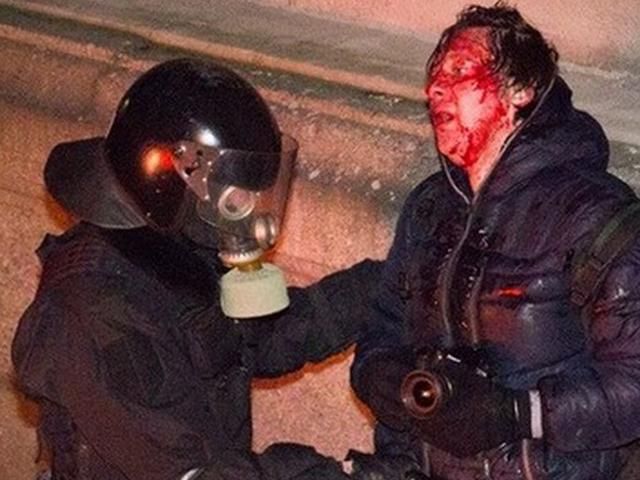 Азаров переоцінює сили, - екс-керівник "Беркуту" Азаров переоцінює сили, - екс-керівник "Беркуту"