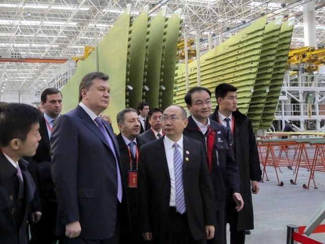 Китай не спешит предоставлять Януковичу финансовую помощь