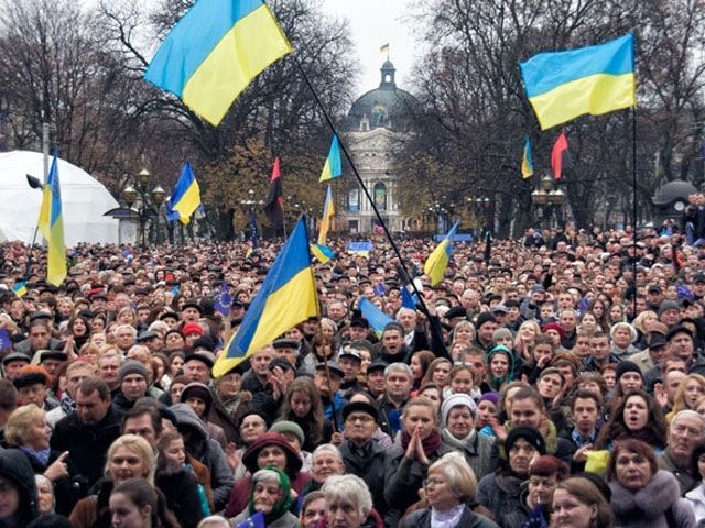 Кілька тисяч львів’ян в один голос звернулися до світової спільноти (Відео)