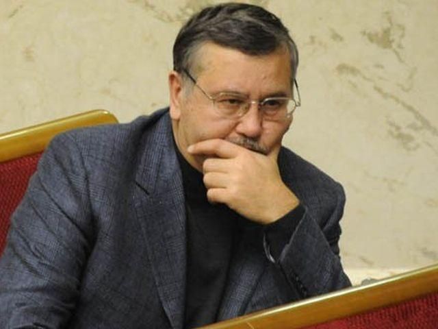 Команди, доповіді, характерні голоси, — у Гриценка є записи "Беркута" Команди, доповіді, характерні голоси, — у Гриценка є записи "Беркута"