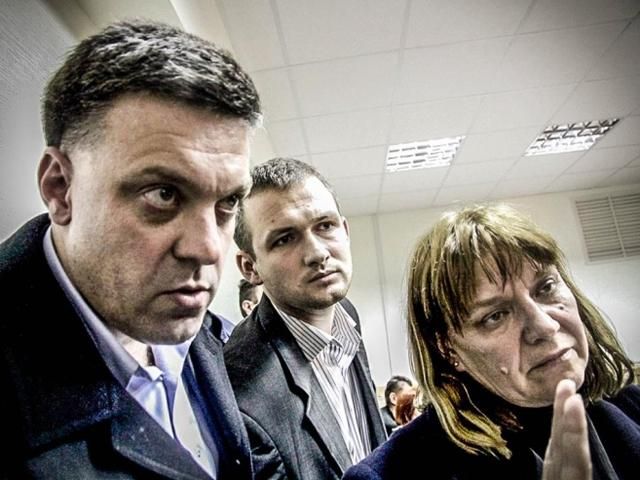 Опозиція збирається сформувати місцеве самоврядування у столиці Опозиція збирається сформувати місцеве самоврядування у столиці