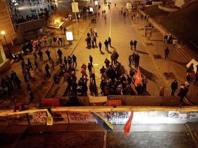 На евромайданах в Киеве и Ровно задержали провокаторов с оружием На евромайданах в Киеве и Ровно задержали провокаторов с оружием