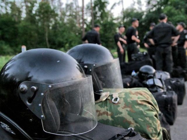 Во внутренних войсках МВД опровергли информацию об отставке командира "Барсу"