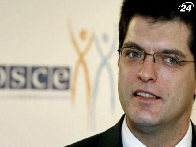 Власть имеет право требовать освобождения админзданий, - ОБСЕ Власть имеет право требовать освобождения админзданий, - ОБСЕ