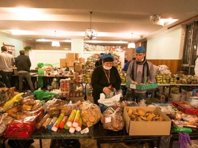Фермери з Донбасу везуть на Євромайдан тонни продуктів