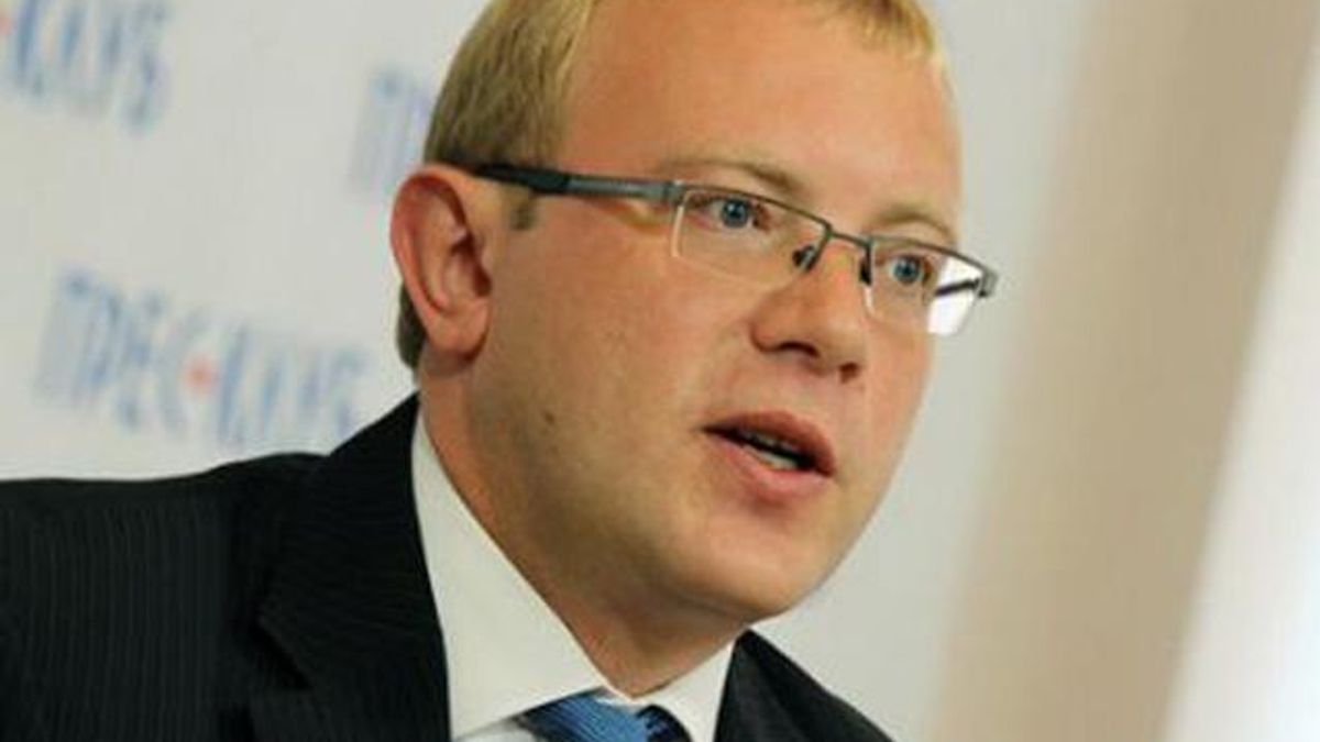 Знесення Леніна не було санкціоновано з Майдану, - Шевченко Знесення Леніна не було санкціоновано з Майдану, - Шевченко