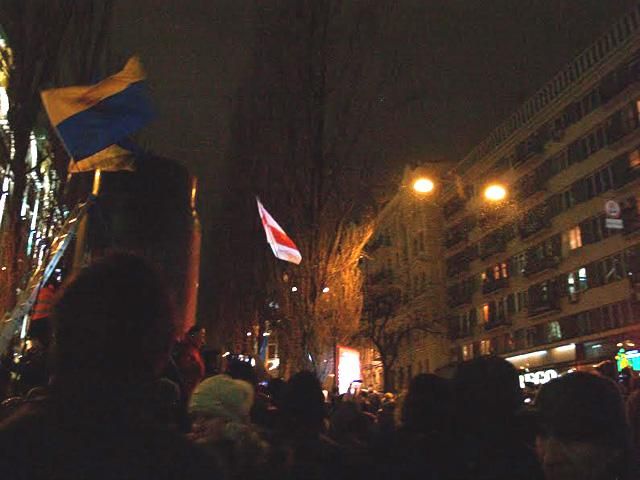 Из-за свергнутого Ленина милиция уже открыла уголовное производство Из-за свергнутого Ленина милиция уже открыла уголовное производство