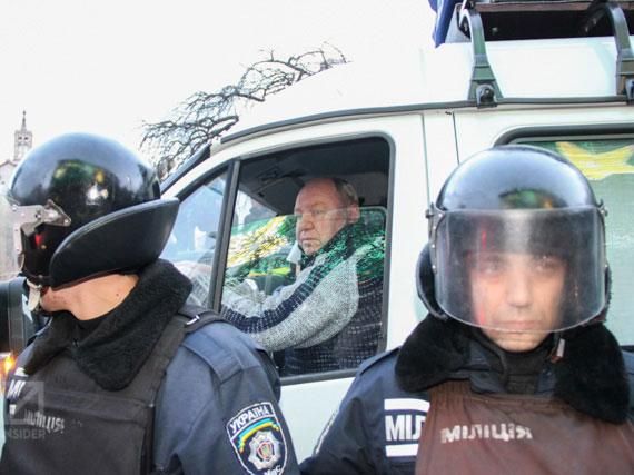 Правоохранители перекрыли Крещатик с стороны Европейской площади