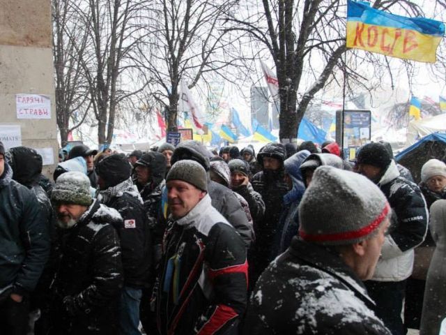 Майдановке хотят пикетировать здание Попова Майдановке хотят пикетировать здание Попова