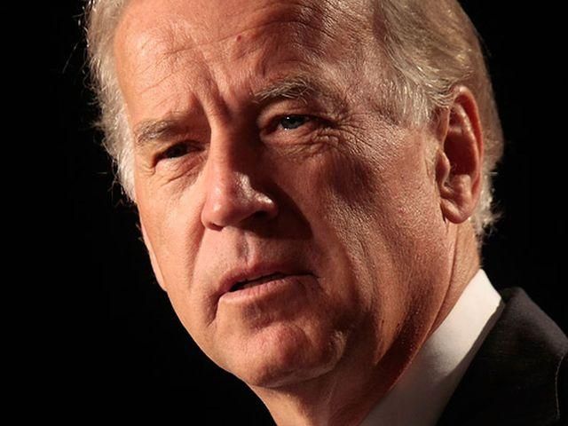 У Обамы предупредили Януковича: насилие - недопустимо У Обамы предупредили Януковича: насилие - недопустимо